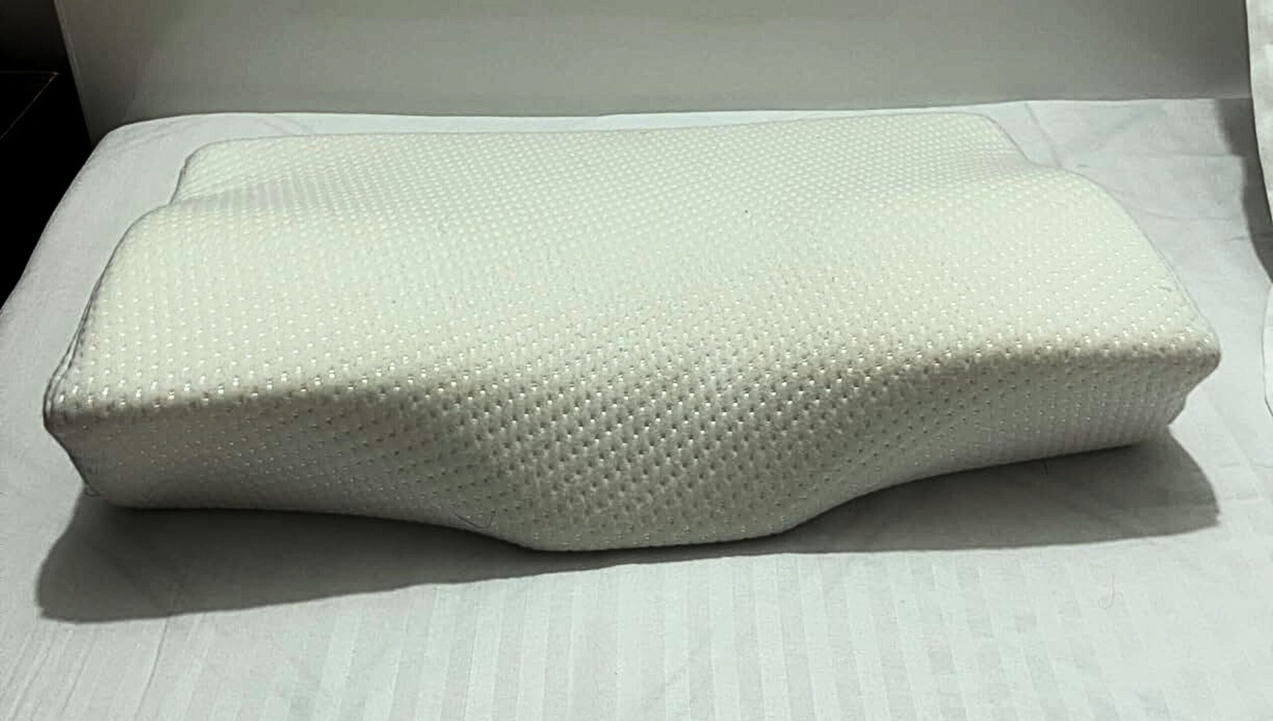 MY ARMOR Memory Foam Pillow